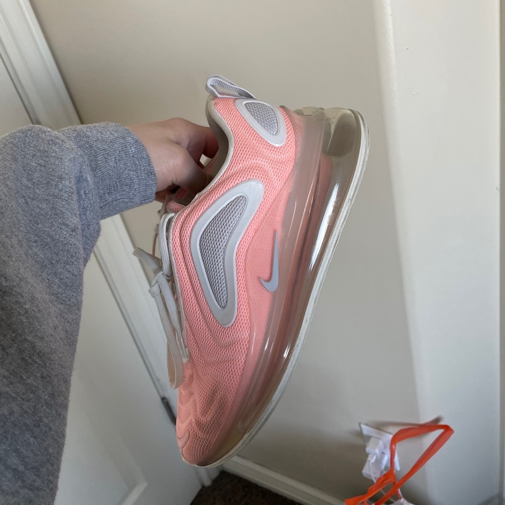 Nike air max 720!